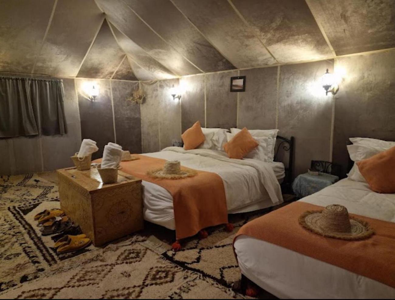Отель Toop Luxury Camp Мерзуга Экстерьер фото