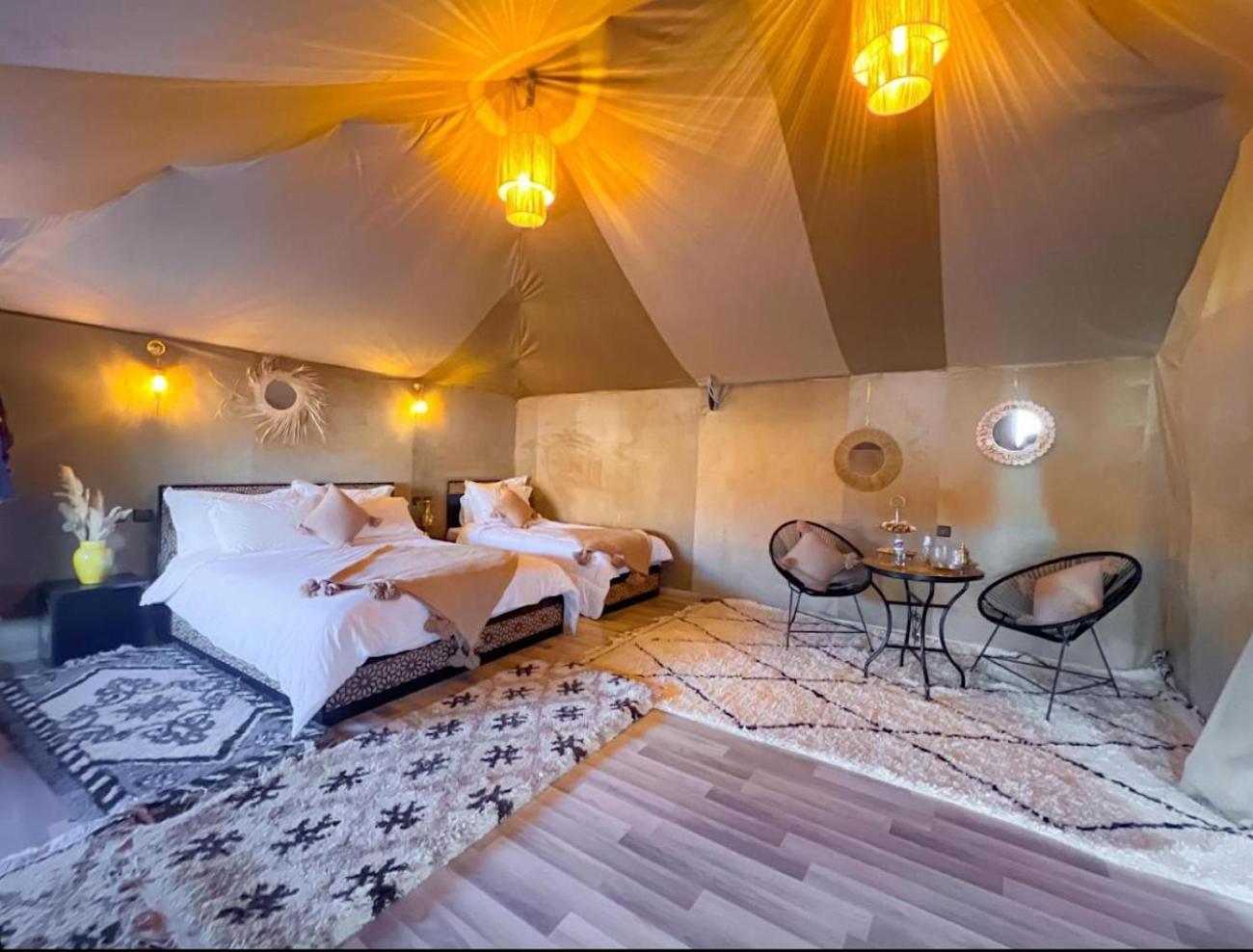 Отель Toop Luxury Camp Мерзуга Экстерьер фото