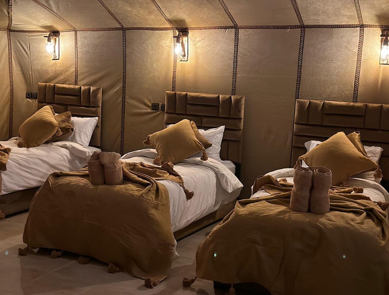 Отель Toop Luxury Camp Мерзуга Экстерьер фото